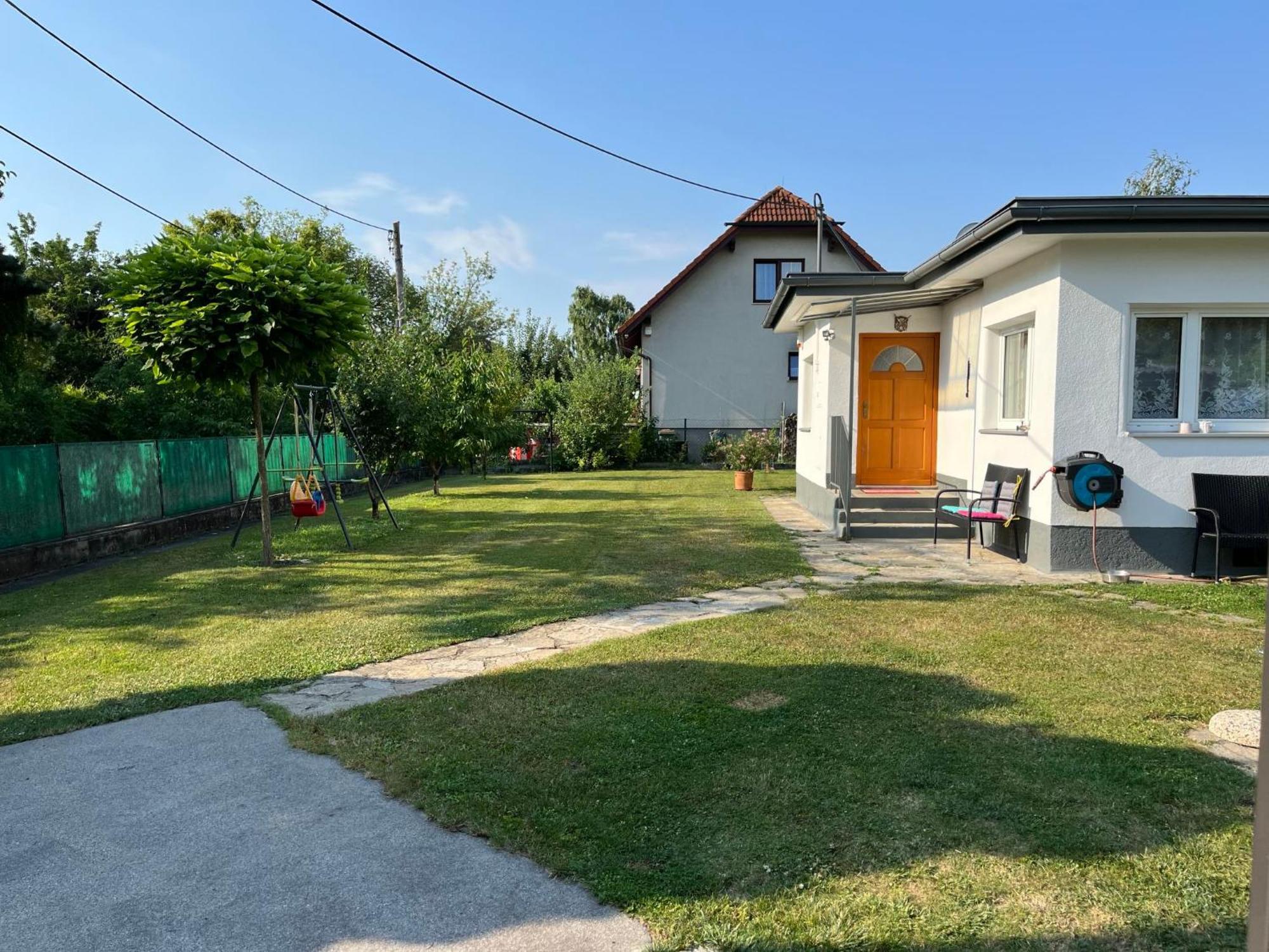 Holiday Home Bungalow Leopoldau By Interhome Відень Екстер'єр фото